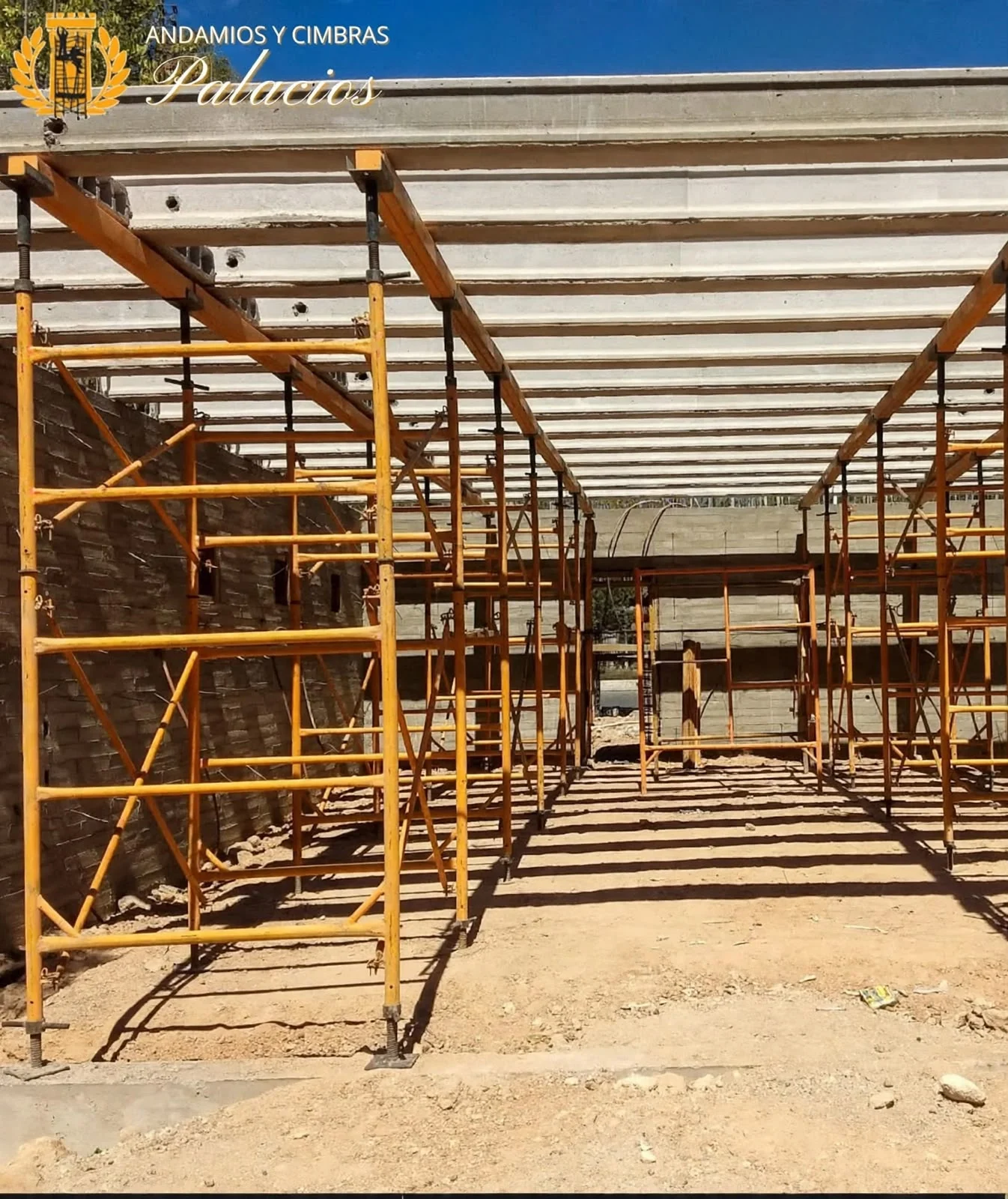 Cimbra y apuntalamiento durante una construcción